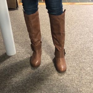 Steve Madden hardly worn brown leather boots